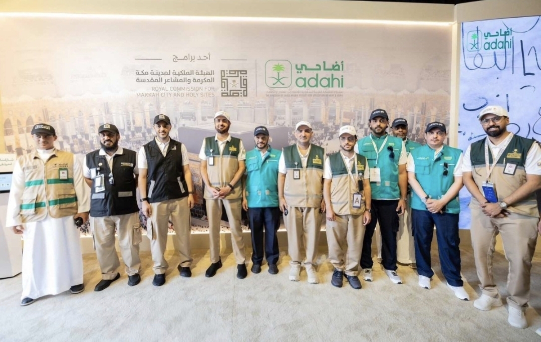 مساعد وزير الموارد البشرية والتنمية الاجتماعية للخدمات المشتركة يلتقي وزير الحج والعمرة والرئيس التنفيذي للهيئة الملكية لمدينة مكة المكرمة والمشاعر المقدسة