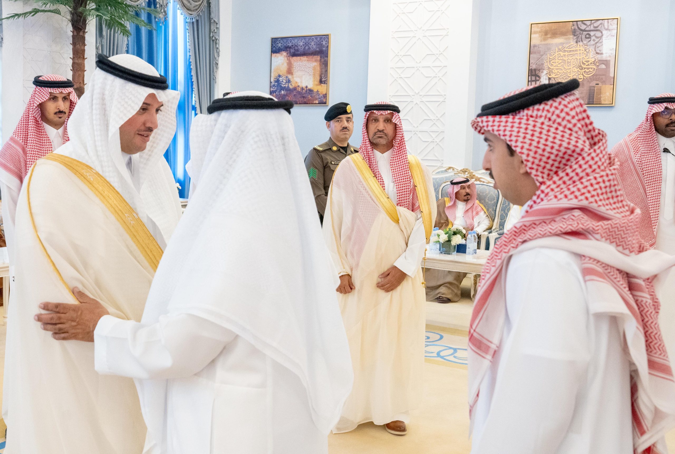 سمو محافظ الأحساء يستقبل المهنئين بعيد الأضحى المبارك