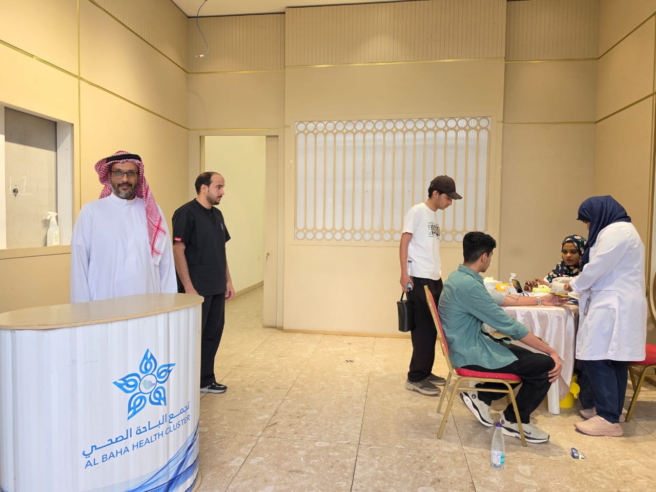 التجمع الصحي بالباحة يفعّل مبادرته التوعوية في بوليفارد الباحة لأكثر من شهر ونصف