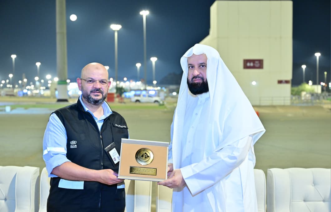 الرئيس العام لهيئة الأمر بالمعروف والنهي عن المنكر يتفقد مشروع المصليات المتنقلة للرئاسة العامة في مشعر مزدلفة