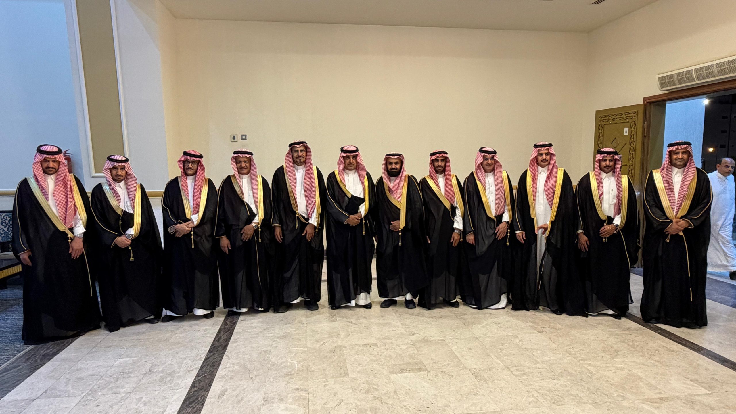 آل عثمان يزفون ابنتهم إلى القحطاني في الخرج