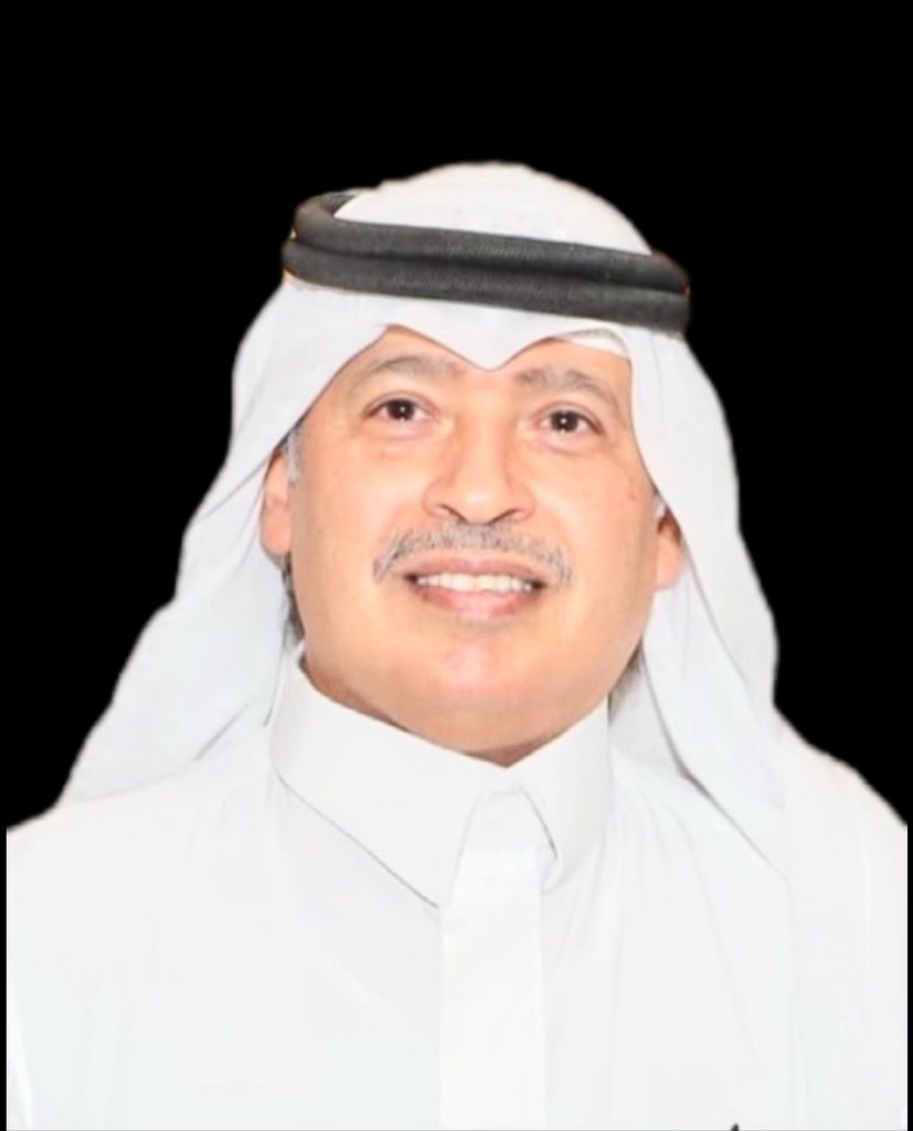 نحن نحتفي بهم كل يوم أحياءً وأموات.. حق الوالدين أكبر من يوم عالمي