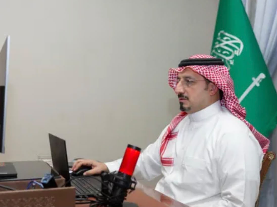 المسحل يودّع رئاسة اتحاد الكرة ويطوي صفحة سبع سنوات