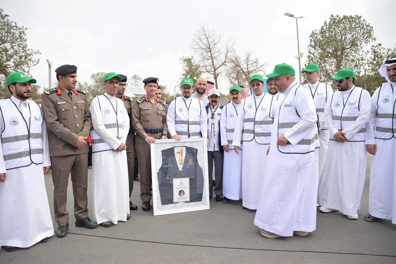 إنفاذا لتوجيهات أمير الباحة.. السواط يطلق مبادرة “الباحة جميلة وآمنة” بحضور قيادات المنطقة