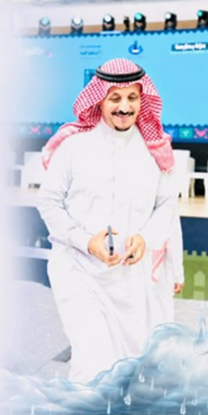 أنتِ النحو والصرف في حرفي والبلاغة في أدبي والإلهام في شعري فكيف لي أنْ أَلْحَنَ؟