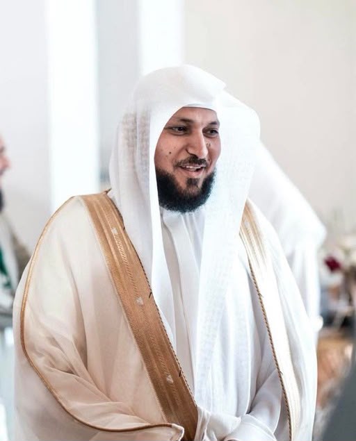 ترقية الدكتور ماهر المعيقلي إلى رتبة أستاذ في تخصص الفقه بجامعة أم القرى