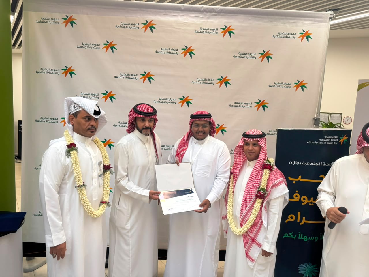 جازان تكتب في اليوم العالمي للتعاونيات ملحمةً وطنيةً عنوانها الإنسان والتنمية