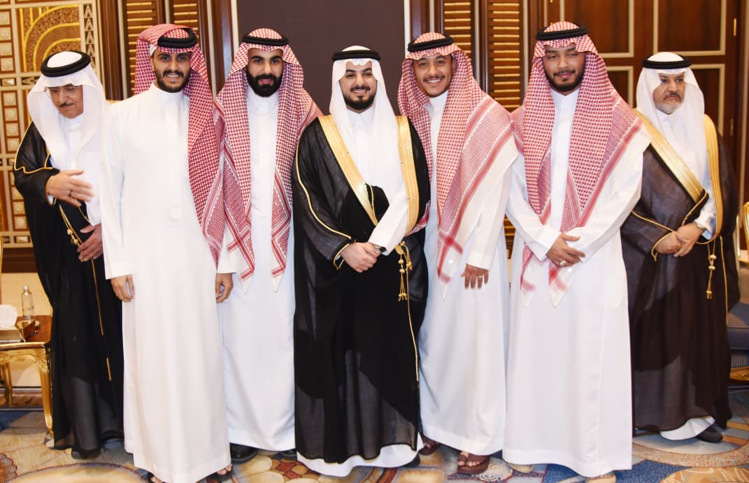ووزراء ومسؤولين يهنئون سند بن ربيع القثامي بحفل زواجه