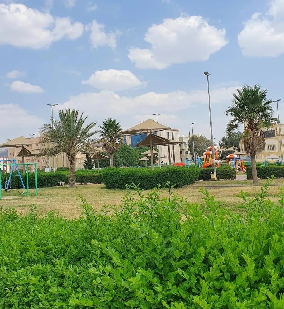 حديقة الأمير محمد بن سعود بالباحة.. وجهة سياحية تنبض بالجمال