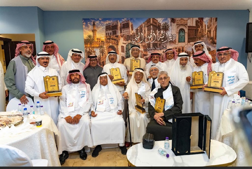 صالون الرياض الفني الثقافي يحتفي برموز الفن والإعلام