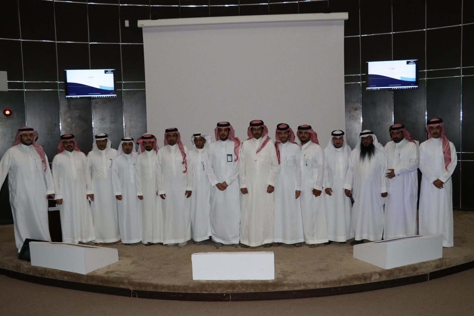 غرفة حفرالباطن تستعرض مستجدات العقوبات والمخالفات في قطاع العمالة المساندة