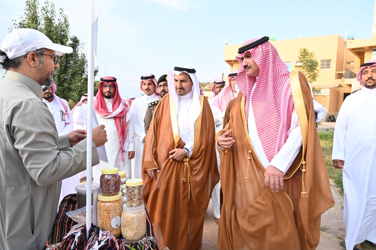 محافظ بلجرشي ومدير عام فرع البيئة يطلقان فعالية «حلوة بموسمها» بمزرعة حديقة الجسر النباتية