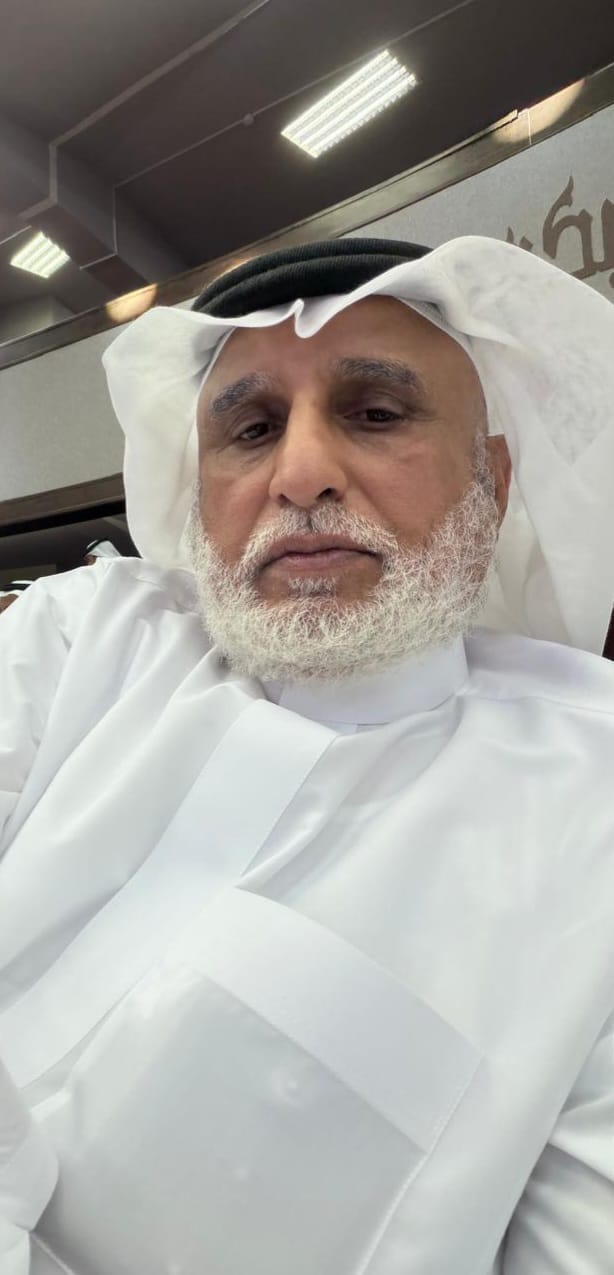 تحت الورد شوك أم فوق الشوك ورد ؟!