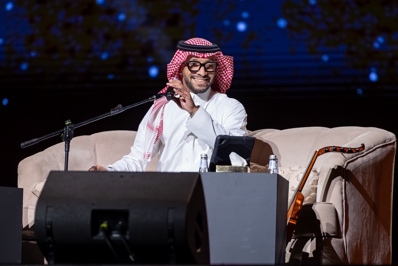 ليلة من الطرب .. الضويحي والمانع يشعلان حفلات موسم جدة حتى الثانية صباحًا 
