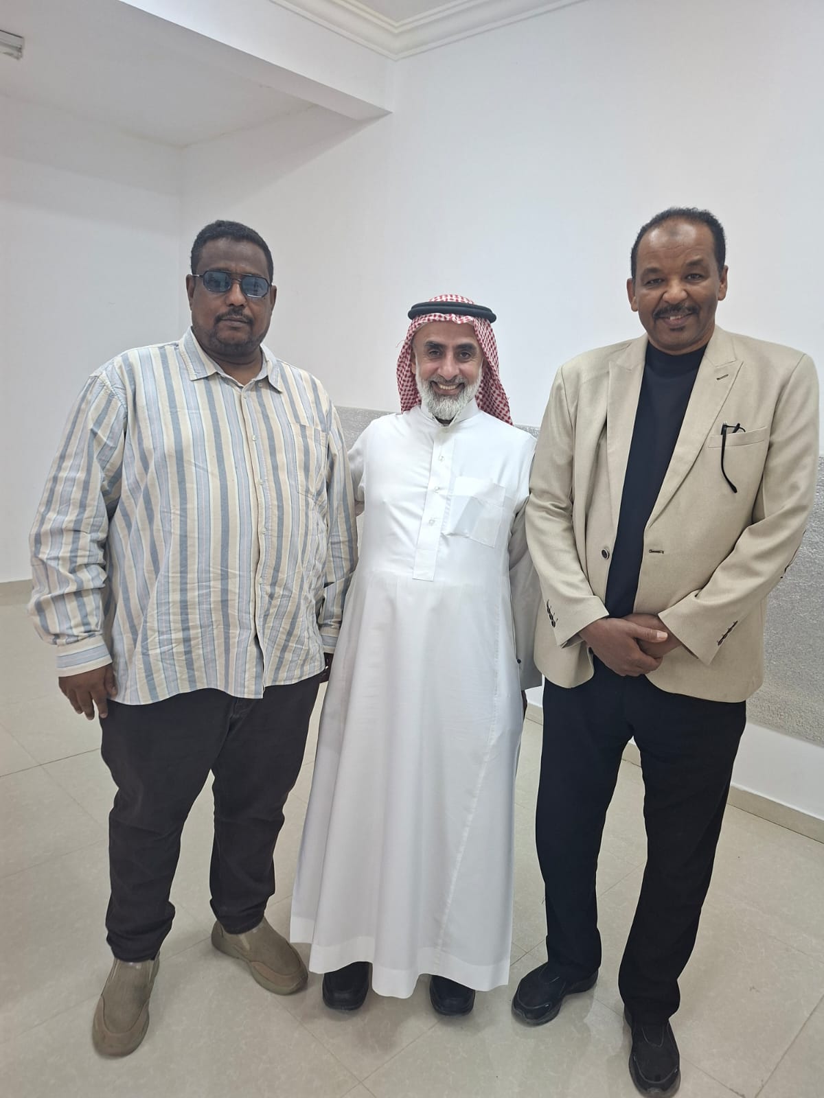 سفيرُ جبرِ الخواطر ورائدُ العطاءِ الإنساني والوطني