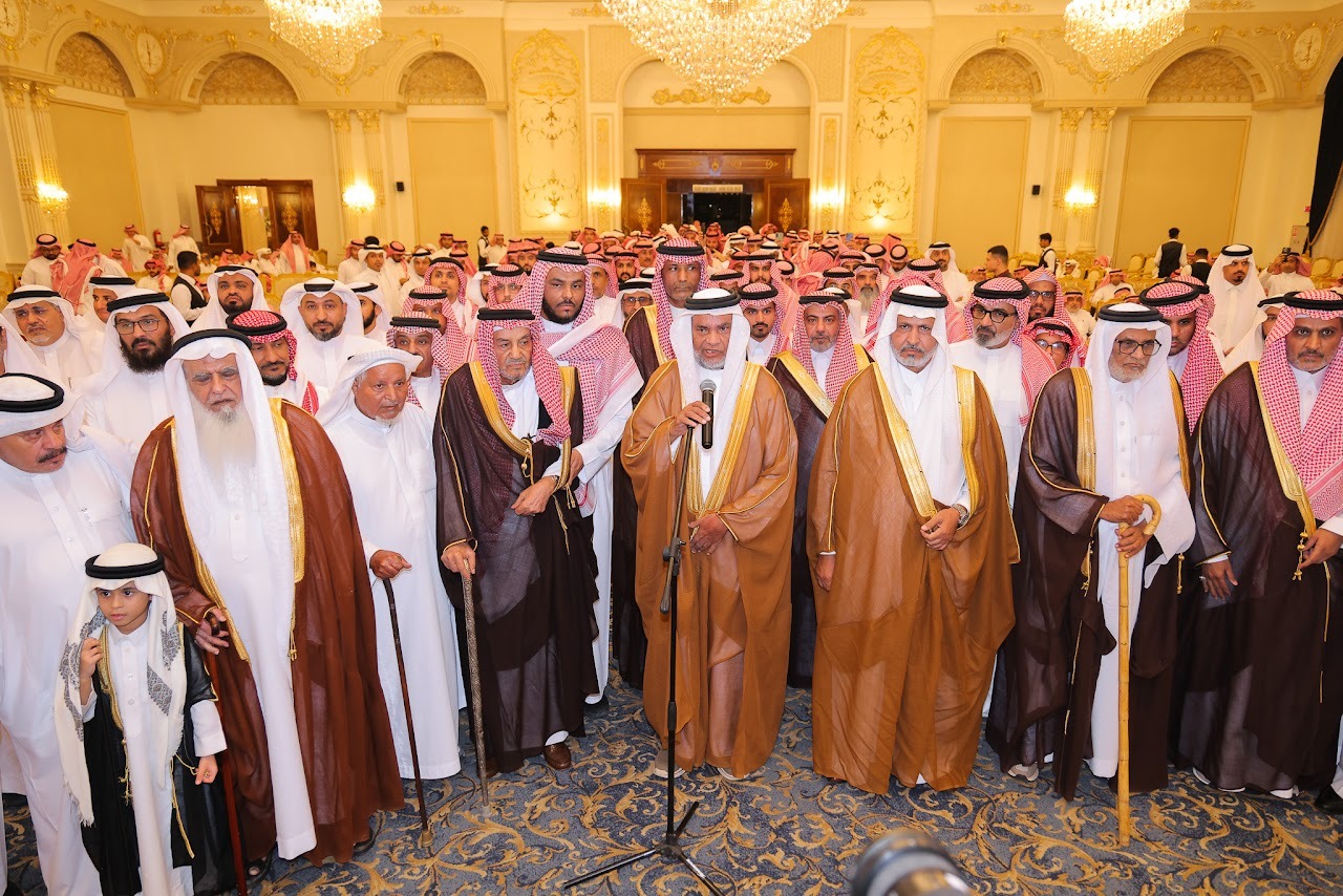 عائلة المرواني يحتفون بزواج الشاب عبدالعزيز بمدينة جدة