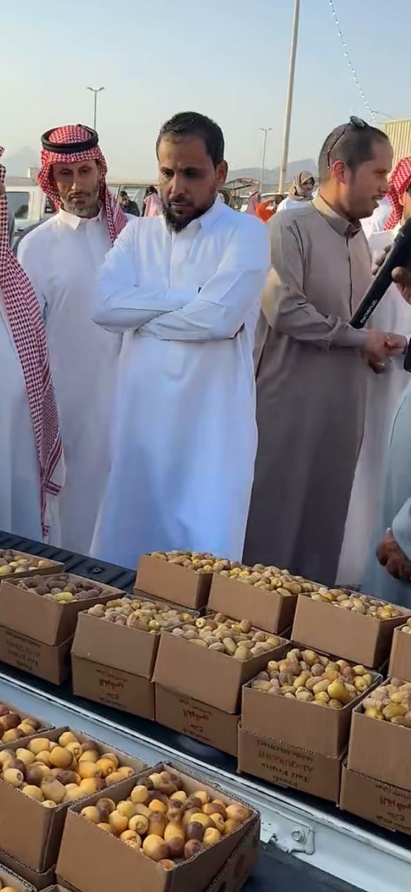 بيئة رابغ توضح إنطلاق موسم حراج التمور بمركز حجر لمدة عشرين يومًا