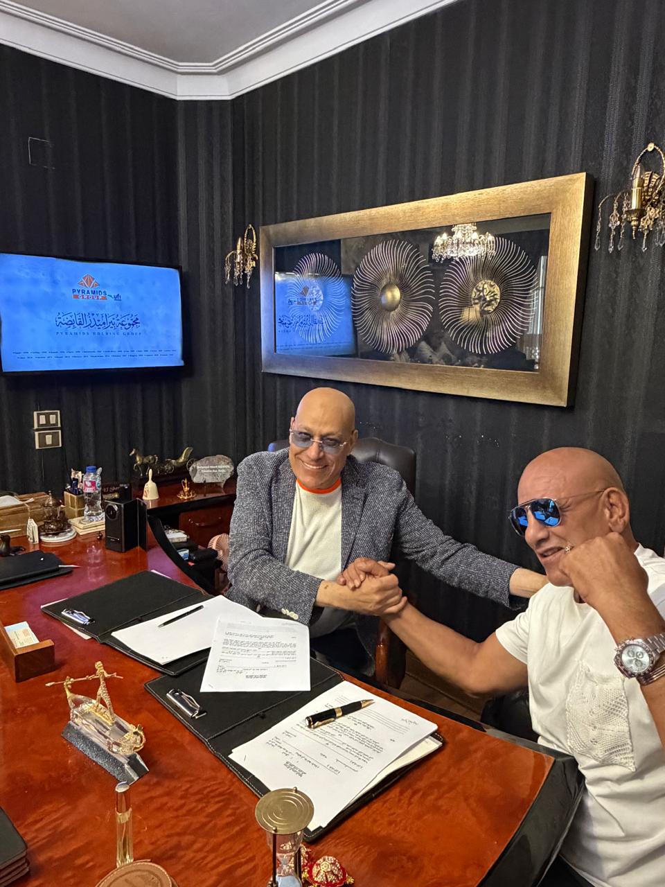 محمد لطفي ينضم إلى فريق مسلسل “عيلة تعمل عمايل”