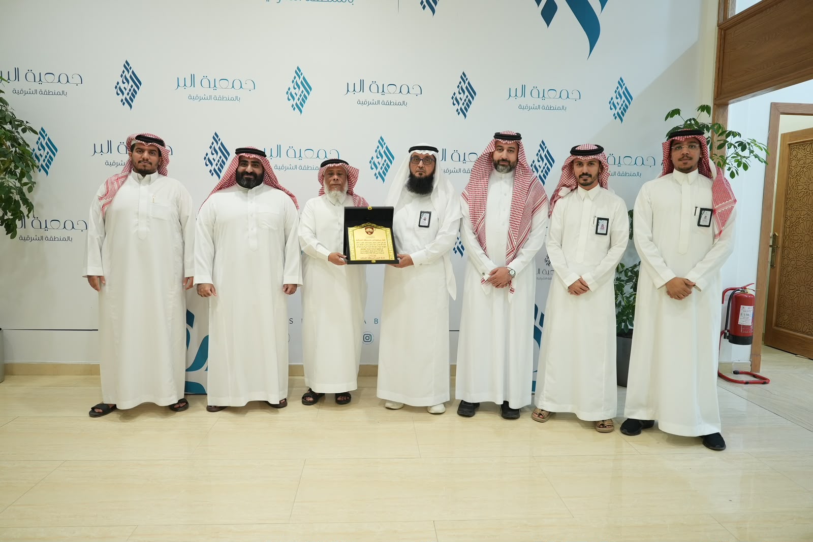 جمعية البر بالمنطقة الشرقية ونادي الصم يبحثان تعزيز التعاون لخدمة الصم وضعاف السمع