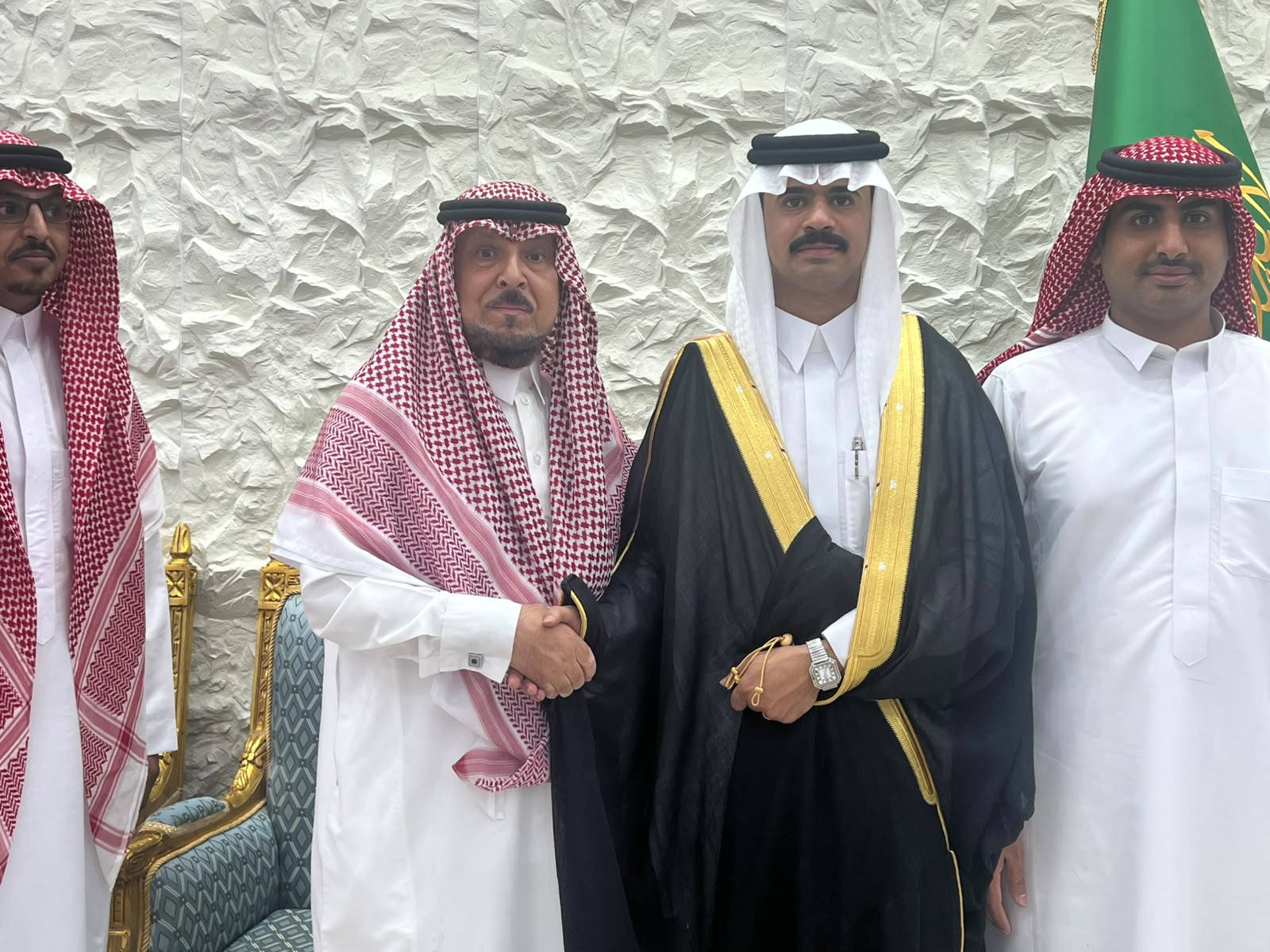 ( القاسمي ) يزفون حسن عريساً