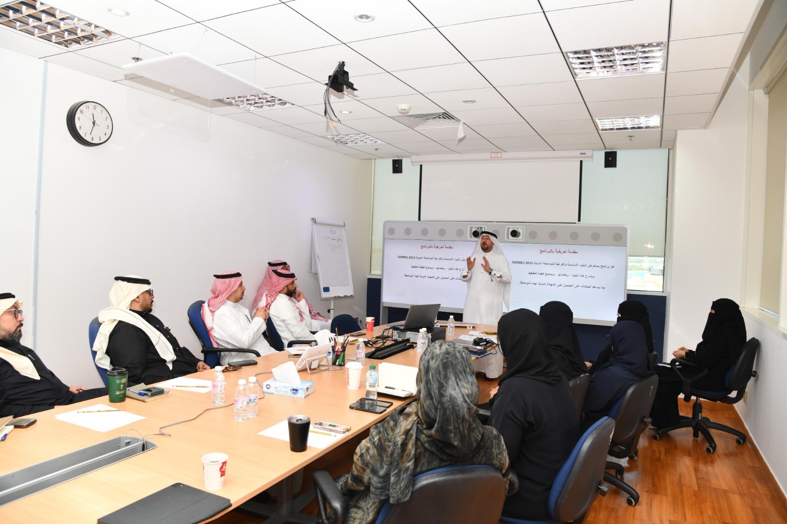 أمانة محافظة جدة تعزز كفاءة منسوبيها بدورة متخصصة في إدارة الجودة
