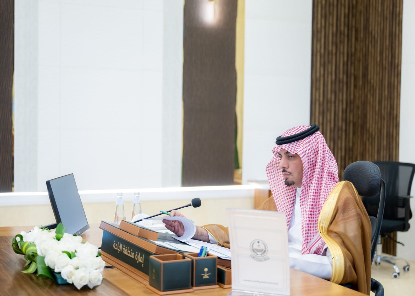 نائب أمير المنطقة يرأس اجتماعًا لمتابعة فعاليات صيف الباحة 2026