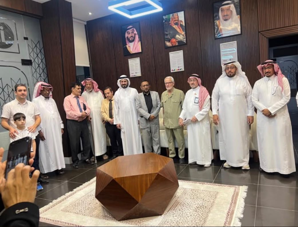 أمسية بساتين من الثقافة والعلم تجمع الدبلوماسية والسياحة والإعلام في قلب الرياض