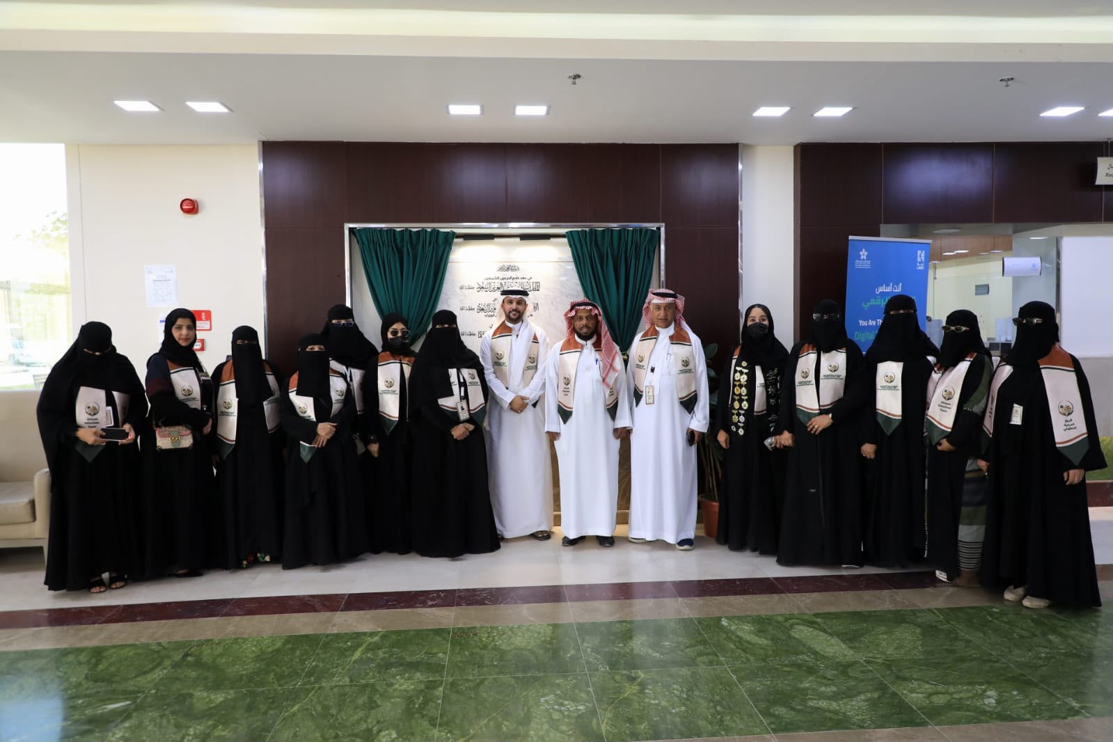فريق الدرعية التطوعي يزرع الأمل في مستشفى الدرعية العام