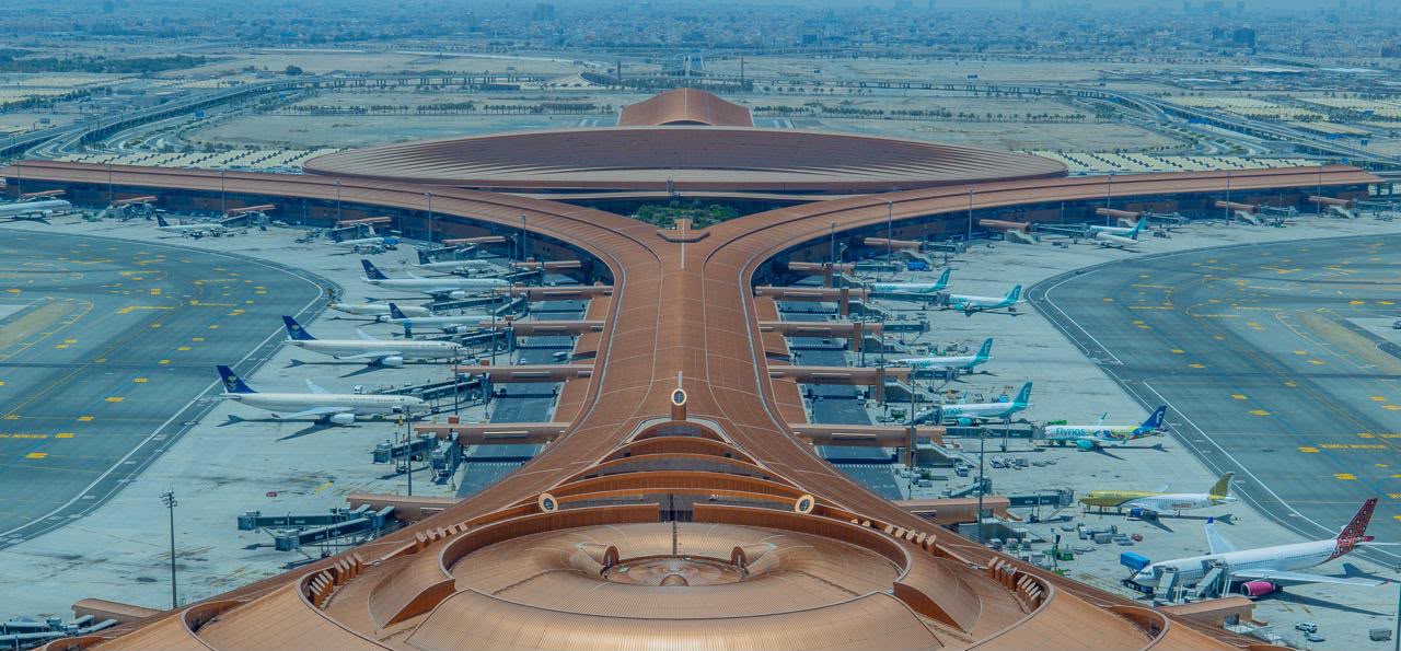 مطارات جدة تعزز ريادتها في الاستدامة والإبتكار بحصولها على إنجازين وطني ودولي