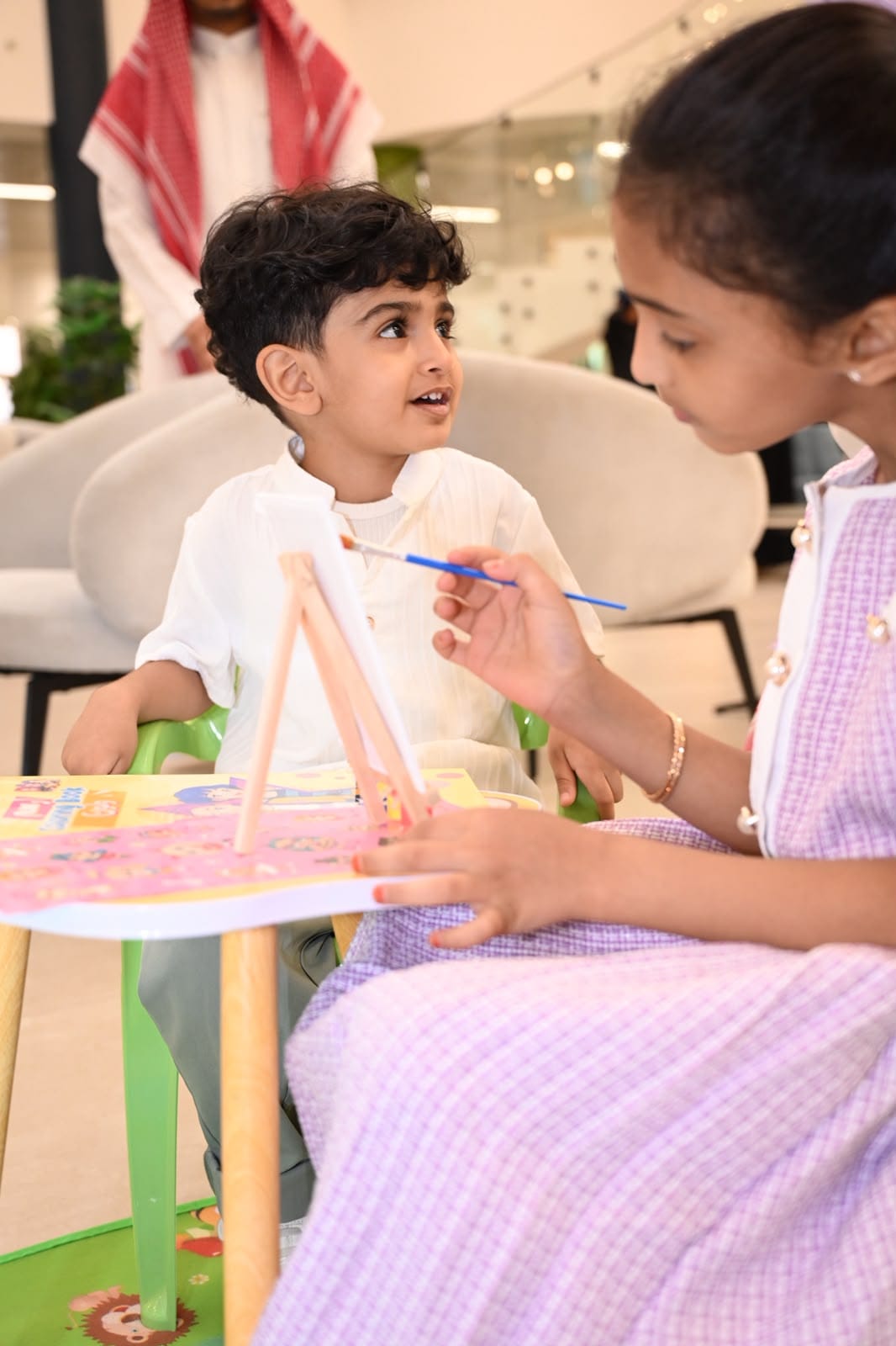 المسرح التفاعلي للأطفال.. صيف العنود بجازان يصنع الإبداع والأثر