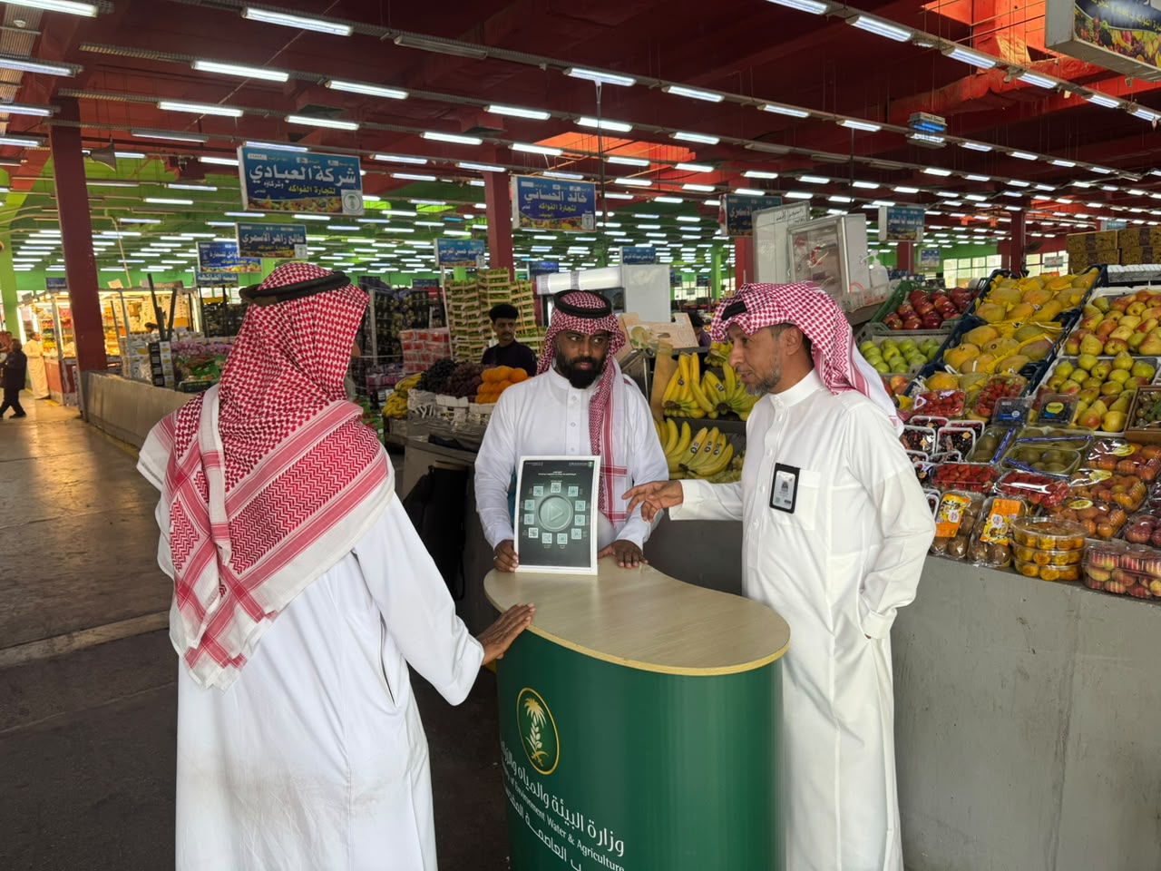 بيئة العاصمة المقدسة تنفذ مبادرة ” سفراء التعريف بخدمات الوزارة الرقمية”
