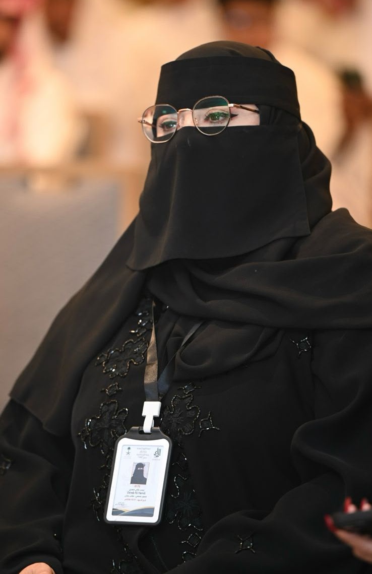صوت جازان النابض بالحياة: نموذج الإعلامية المجتمعية زينب علي حمدي