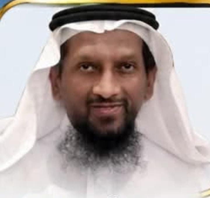 مسيرة حافلة بالعطاء.. الأستاذ محمد عبده طواشي نموذج تربوي في التعليم والتطوير