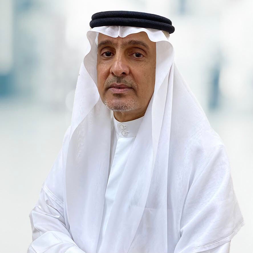 هل “أذن الوطواط” علامة على ضعف السمع؟ الطبيب الشيخ يوضّح الإجابة