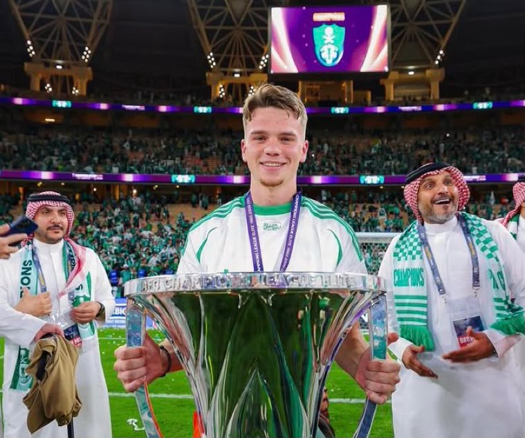 الأهلي يوافق على انتقال ماتيو دامس إلى كلوب بروج البلجيكي