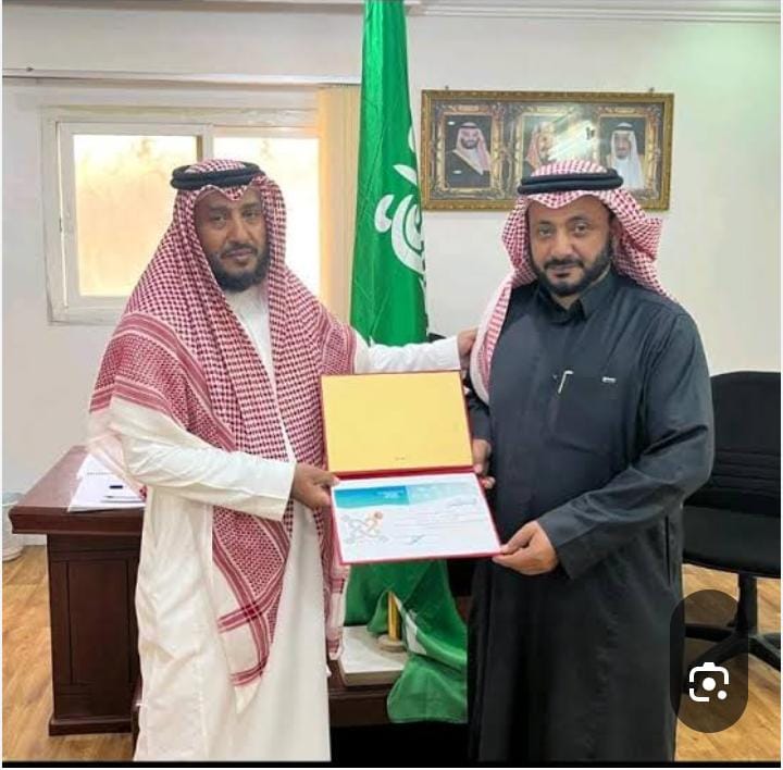 متوسطة أوس بن حبيب تستقبل طلابها في مستهل العام الدراسي 1448هـ