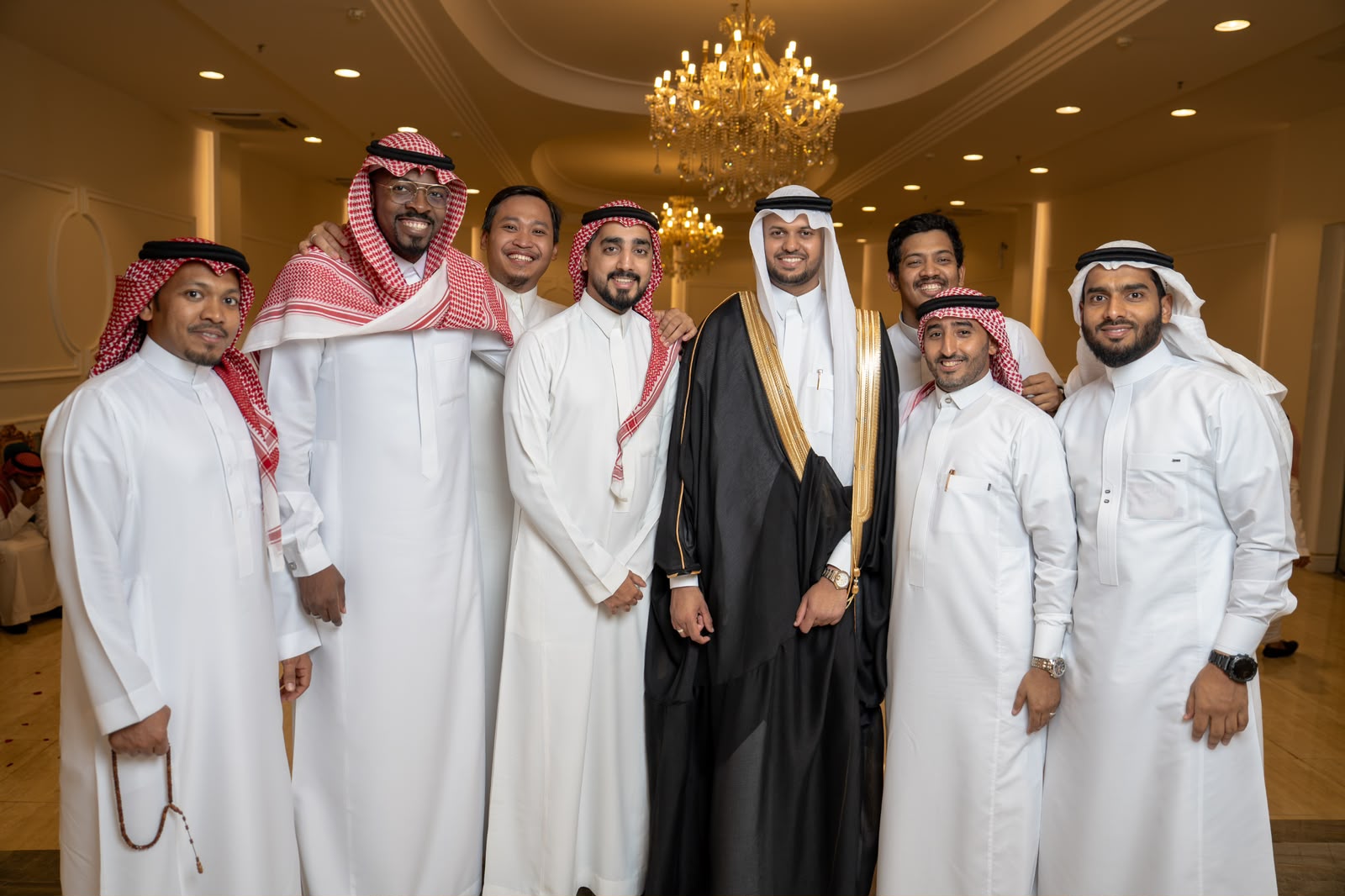 آل مال يحتفلون بزواج المصور علاء محمد مال 