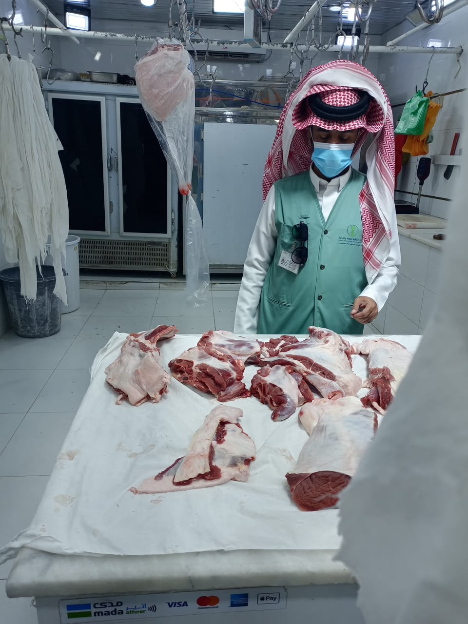 بيئه رنيه تنفذ جولة ميدانية رقابية على أسواق النفع العام
