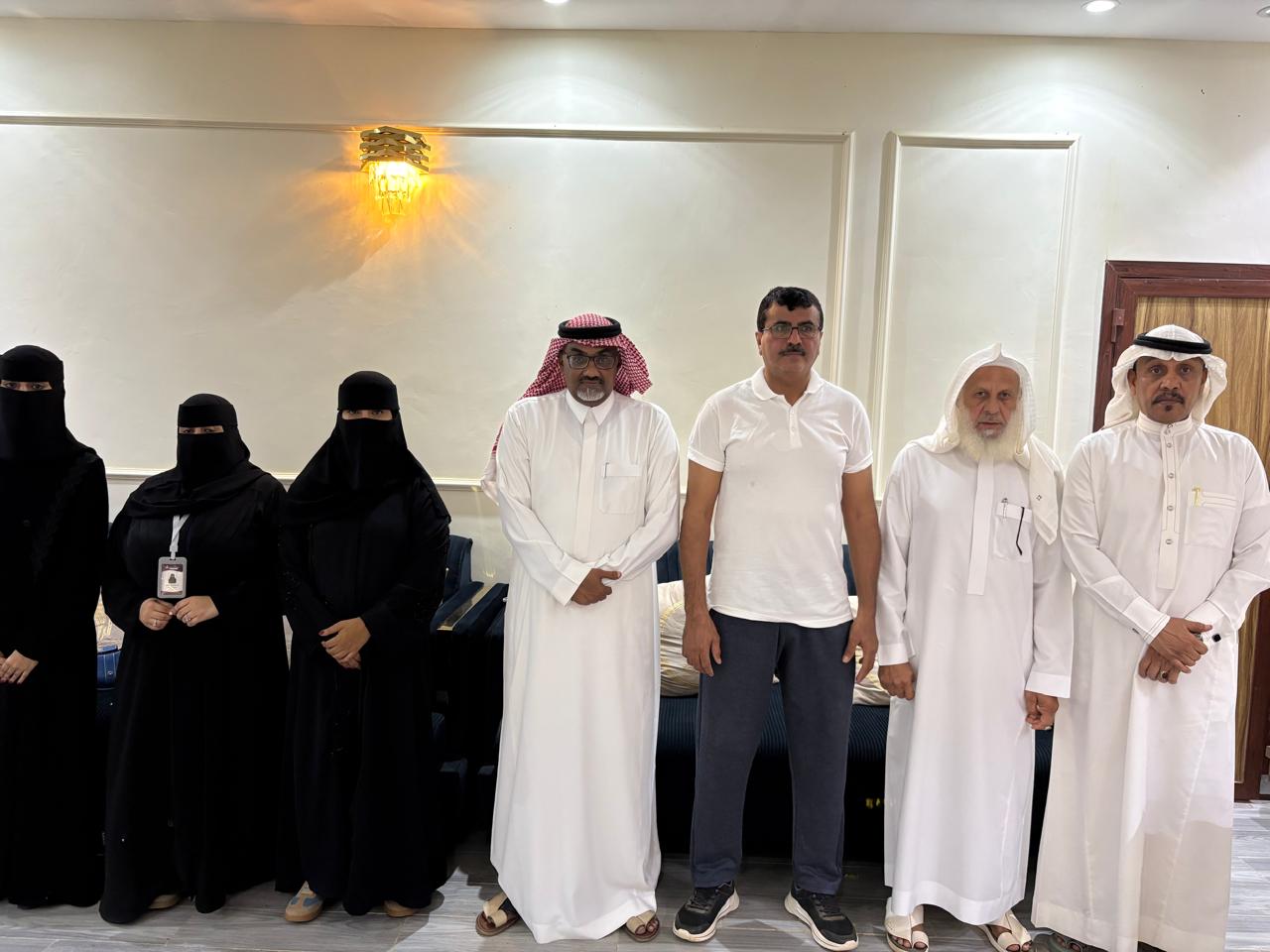 مؤسسة الدكتور عبدالعزيز الرميلي تعزّز شراكاتها بتوقيع عقد تعاون مع مزرعة الرسن الذهبي للخيل العربية الأصيلة