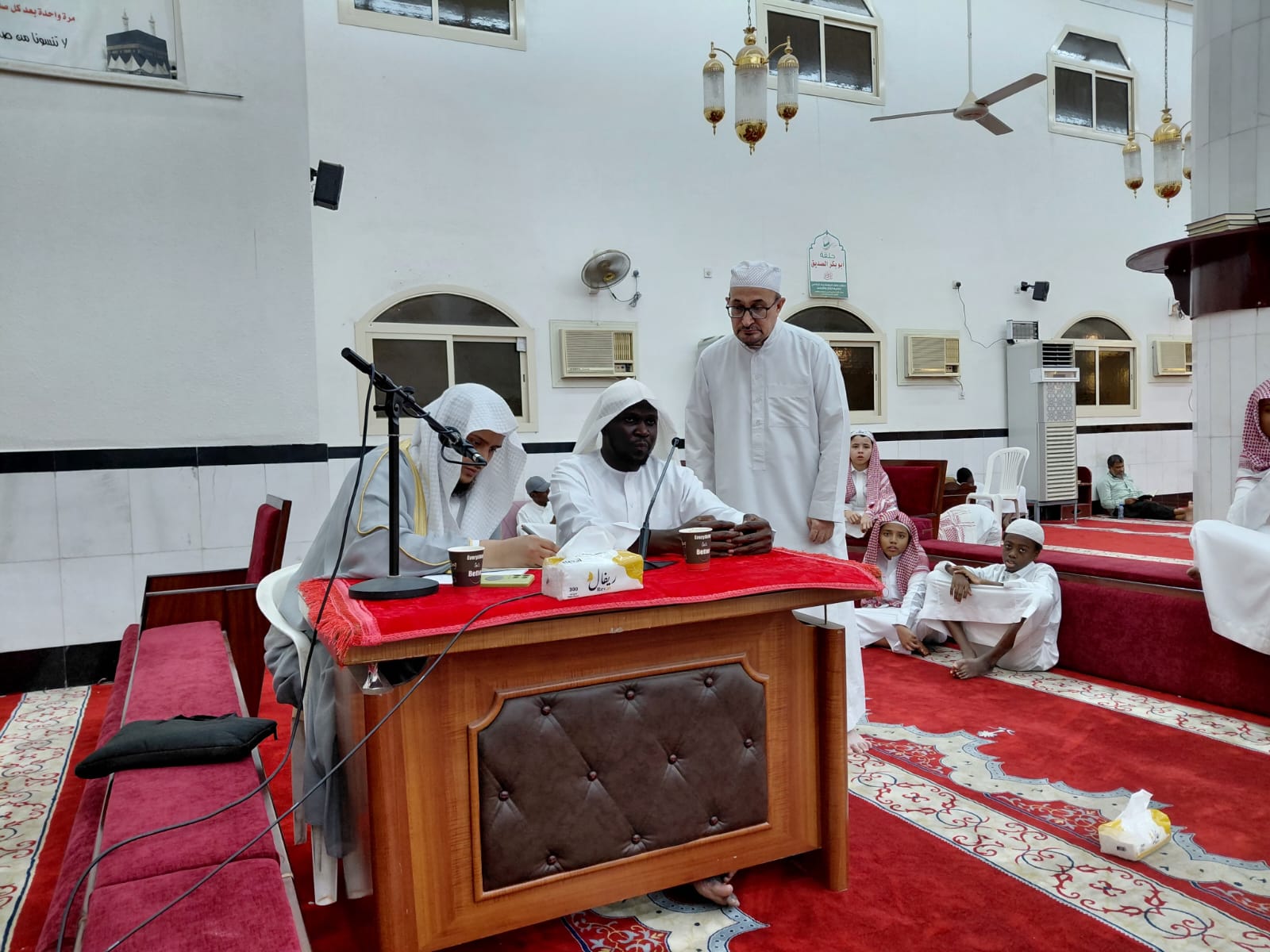 التصفيات الختامية للدورة الصيفية المخصصة بجامع الرحيلي بالشوقية بمكة 