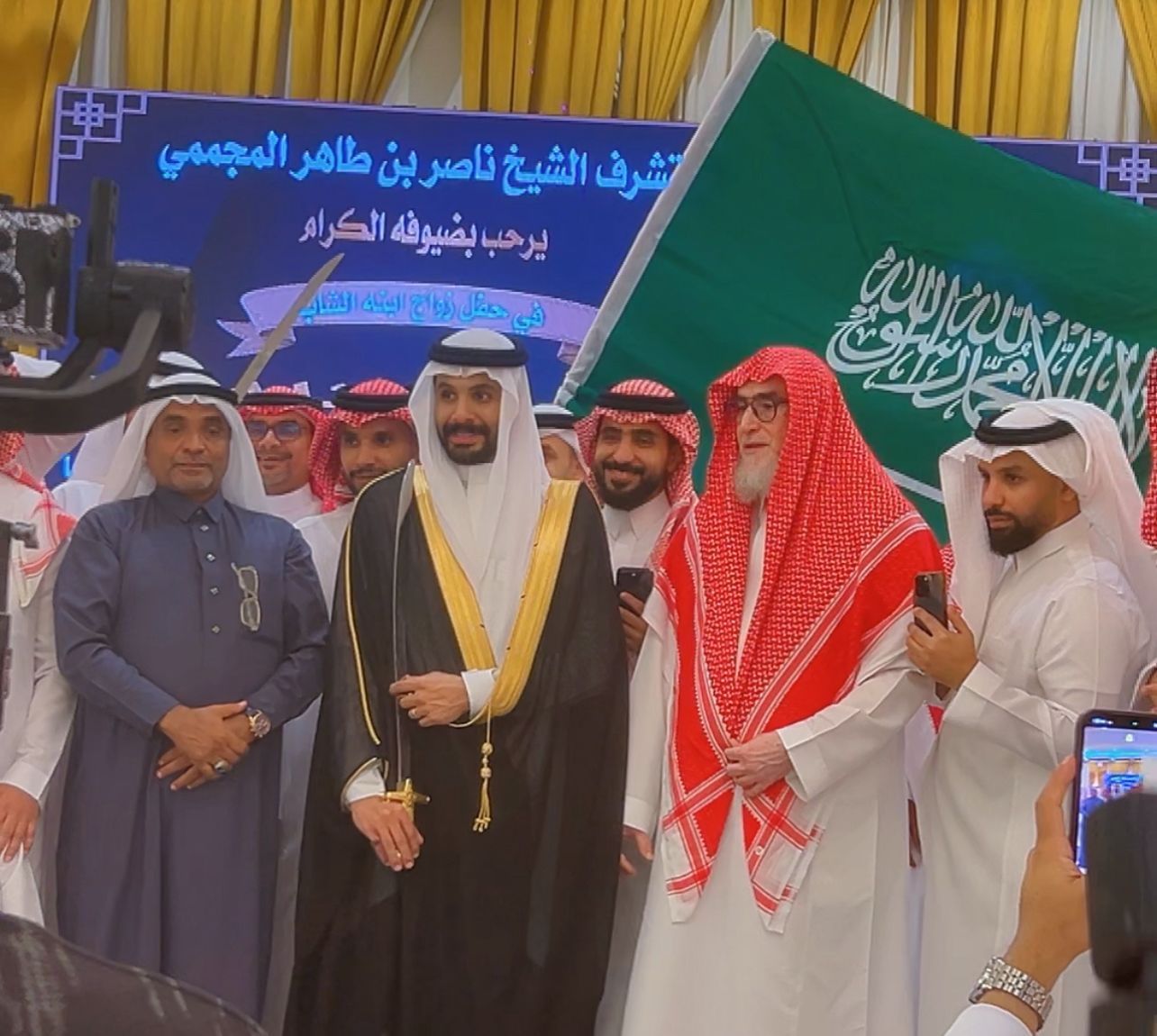 في ليلة مكية بهيجة.. الاحتفاء بزواج عبدالله ناصر المجممي