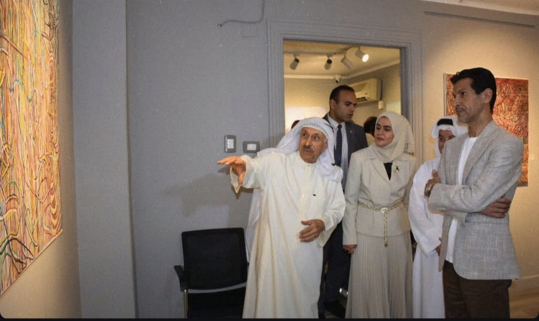 اختتام معرض جذور معاصرة لعبدالرسول سلمان في القاهرة