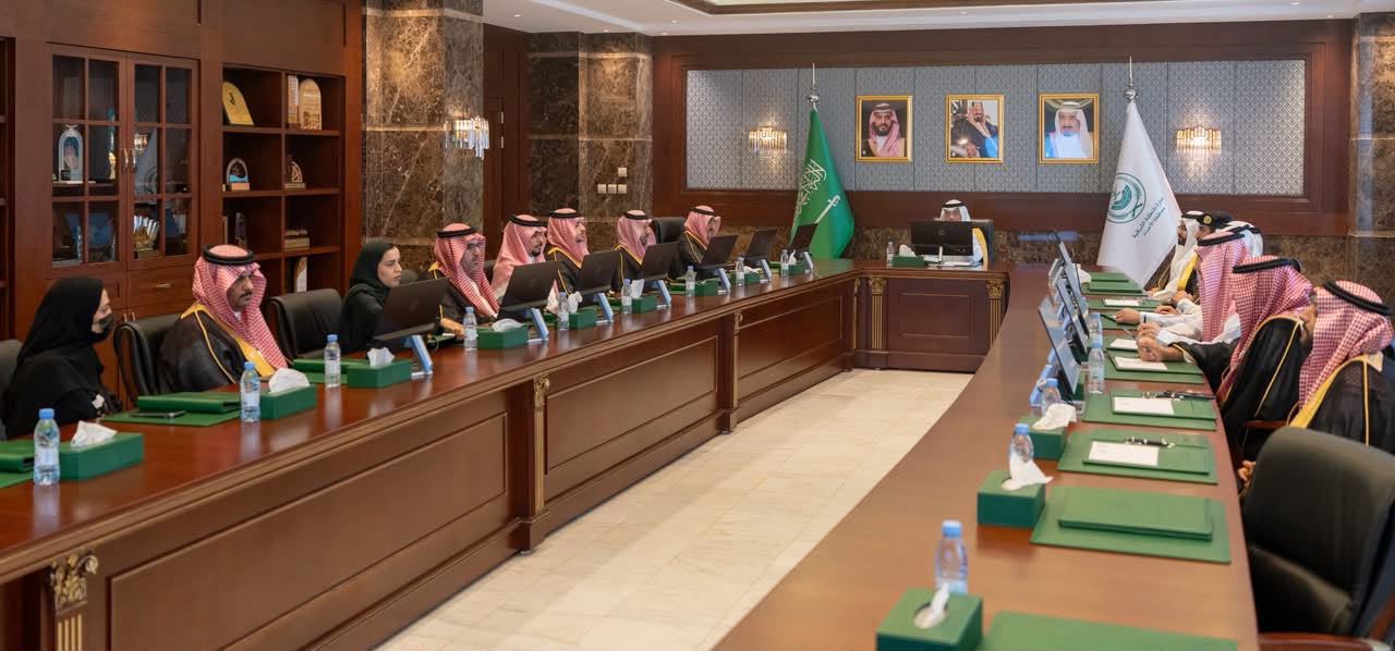 سمو محافظ الأحساء يرأس الاجتماع الثاني للجنة التنفيذية للإسكان التنموي
