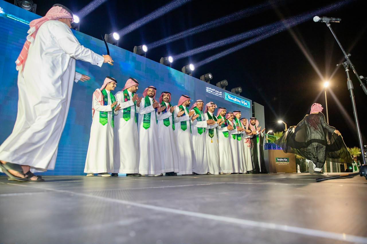 بلدية أم خنصر تحتفي باليوم الوطني السعودي ٩٦ في قرية الديدب بحديقة هجرة الديدب