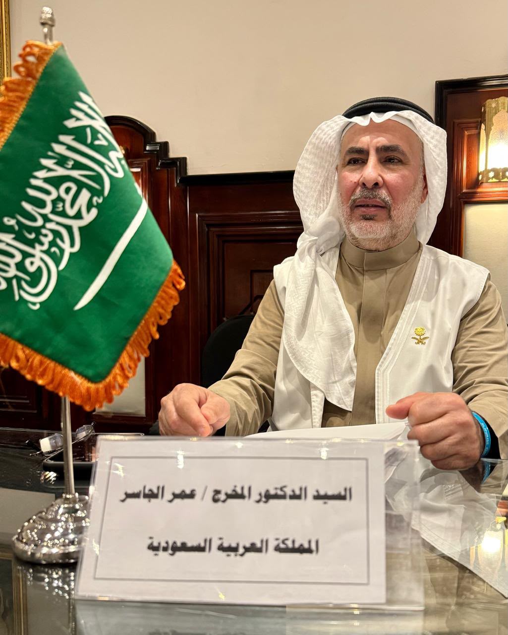 المخرج السعودي الدولي عمر الجاسر أيقونة المهرجانات المسرحية والسينمائية العربية