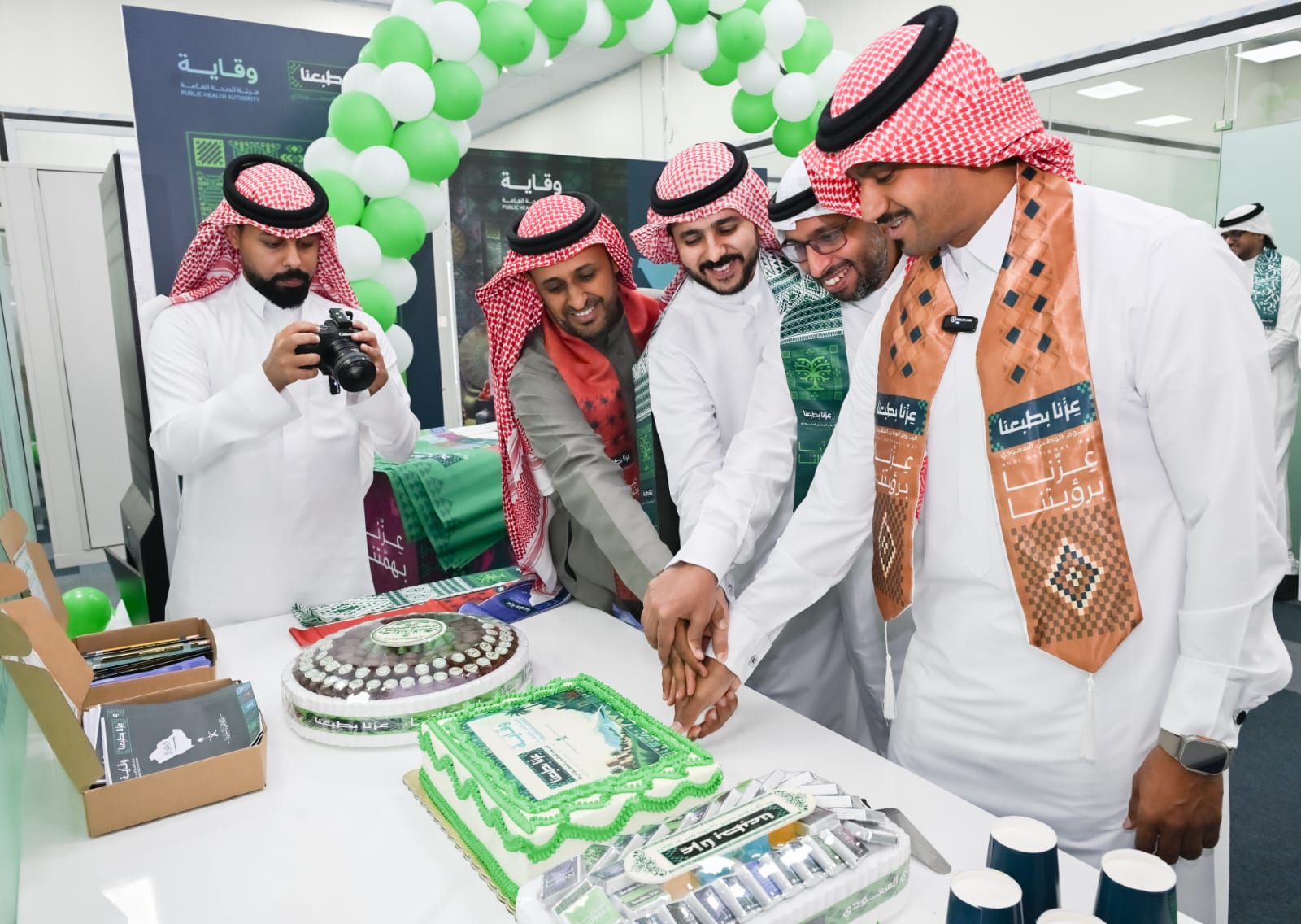 هيئة الصحة العامة بالقطاع الجنوبي في جازان تحتفي باليوم الوطني 96