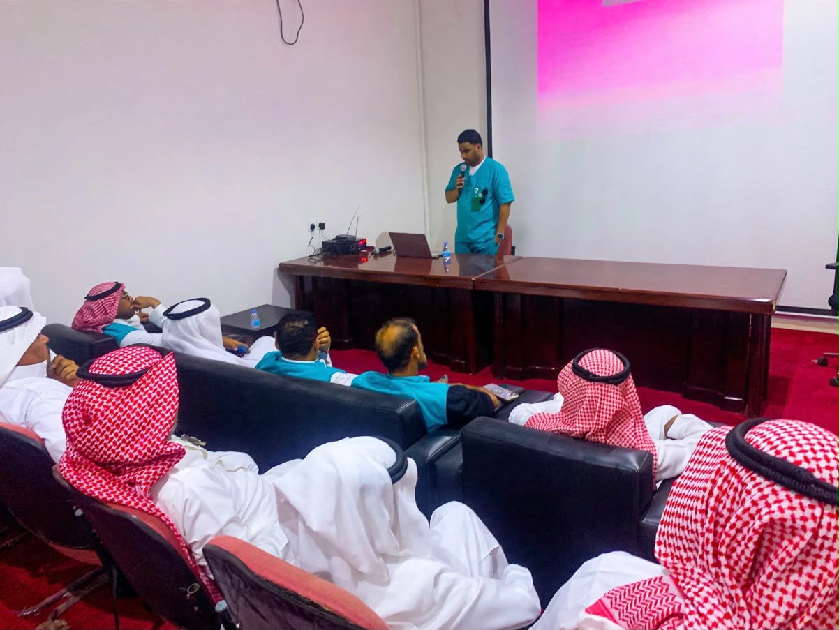 بيئة القنفذة تقيم ورشة عمل حول الوقاية من الأمراض المشتركة بين الإنسان والحيوان