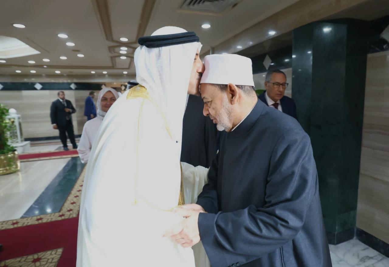 شيخ الأزهر يستقبل رئيس مركز الملك حمد العالمي للتعايش السلمي لبحث سبل تعزيز التعاون المشترك