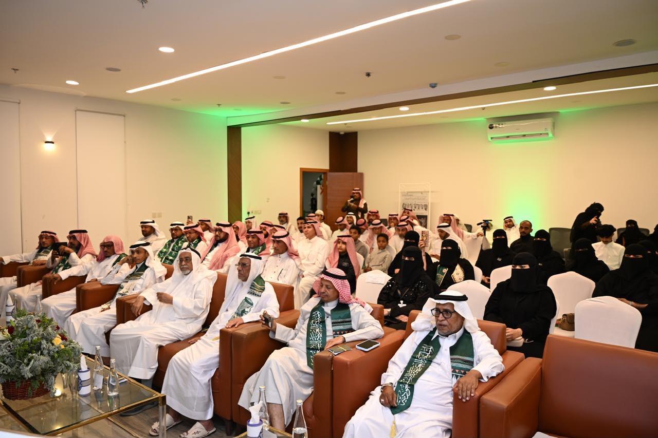 في ليلة وطنية تنبض بالشعر.. «الأسرة المنتجة» تحتفي بالوطن بأمسية شعرية في حب الوطن