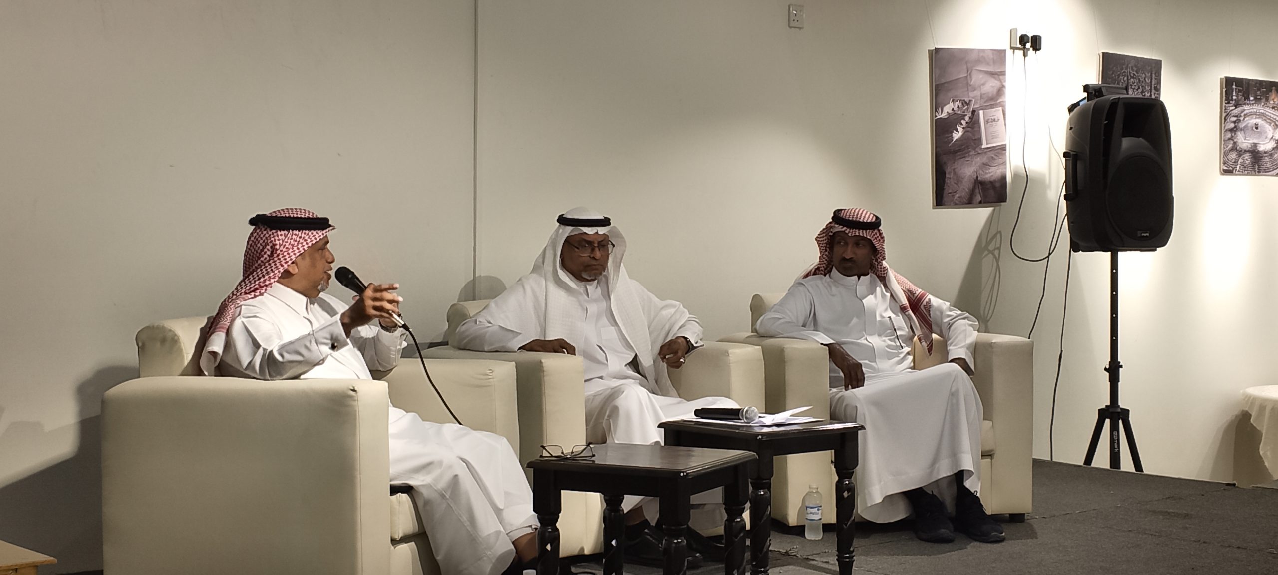 فرع هيئة الصحفيين السعوديين بجازان ينظم لقاء إعلاميي في ادبي جازان يستضيف العتودي والصميلي في برنامج حديث الإعلامين 